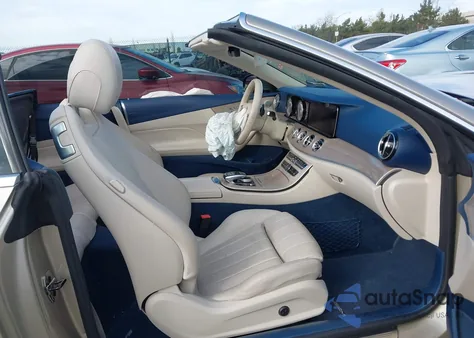 2019 Mercedes-Benz E 450 z USA, uszkodzony, nr VIN WDD1K6HB7KF080734